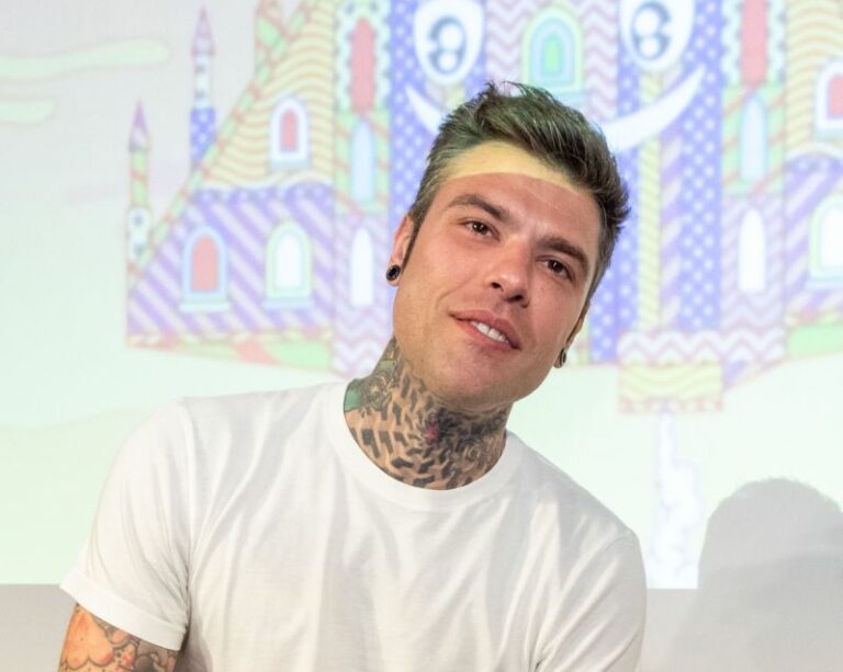 Fedez fa la risonanza “E’ andata bene a un anno dal fattaccio”