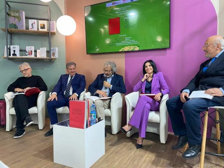 Al Salone del Libro di Torino inaugurazione dello stand Calabria