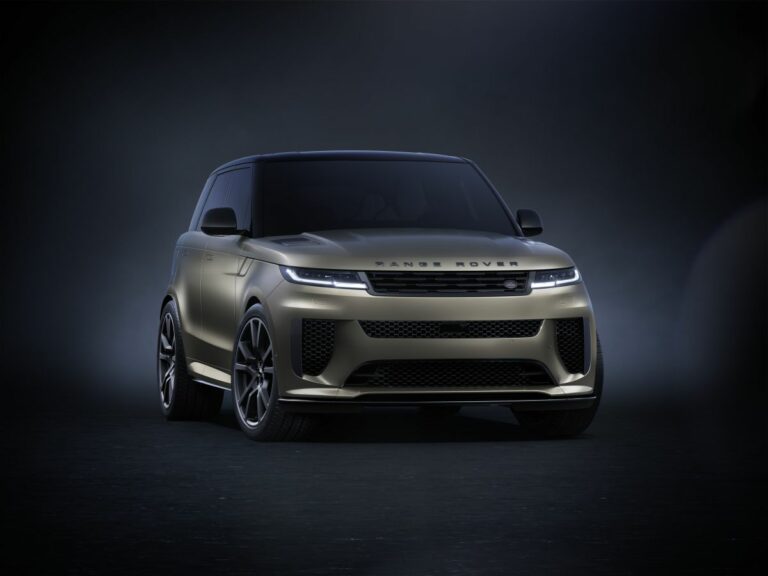 Più lusso e prestazioni con la Range Rover Sport SV Edition One