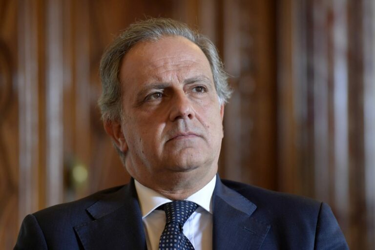 Energia, Moles “Massimo impegno in AU, settore strategico per il Paese”