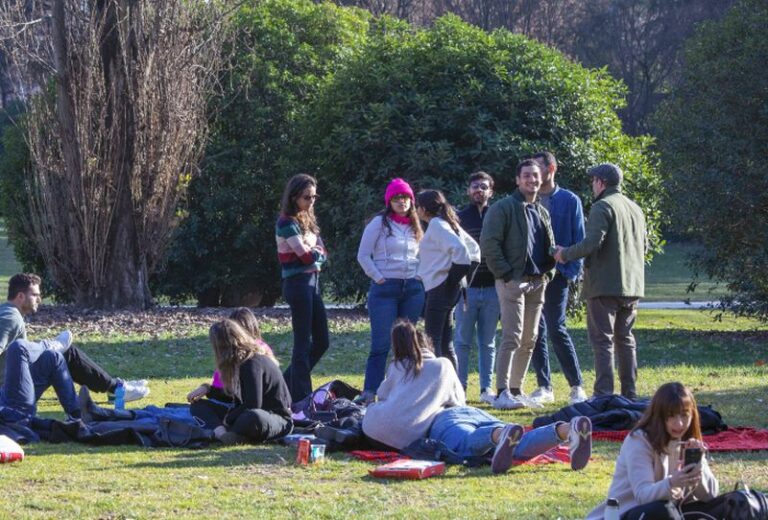 Most Maltese are happy, registered decline in living standards