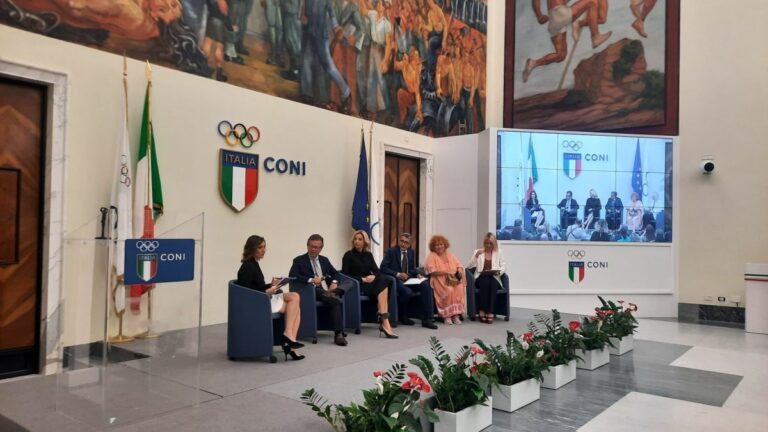 Donne indietro nello sport, Salis “Serve cambio culturale”