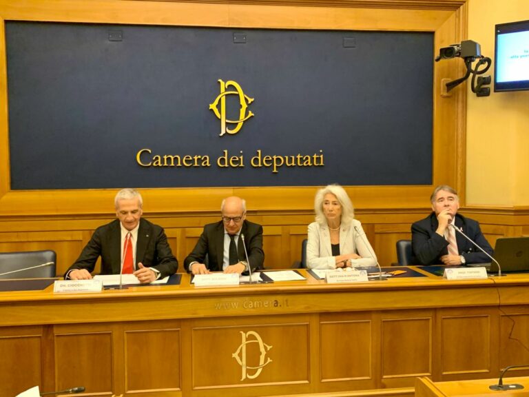 Tumore seno, nasce Alleanza Europa Donna Parlamento per diritti pazienti