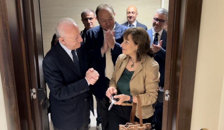 Campania, intitolata a Racinaro Aula capigruppo consiglio regionale