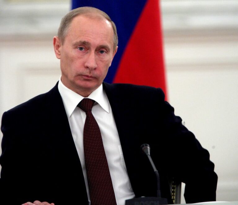 Putin “In corso riarmo truppe con missili ipersonici”