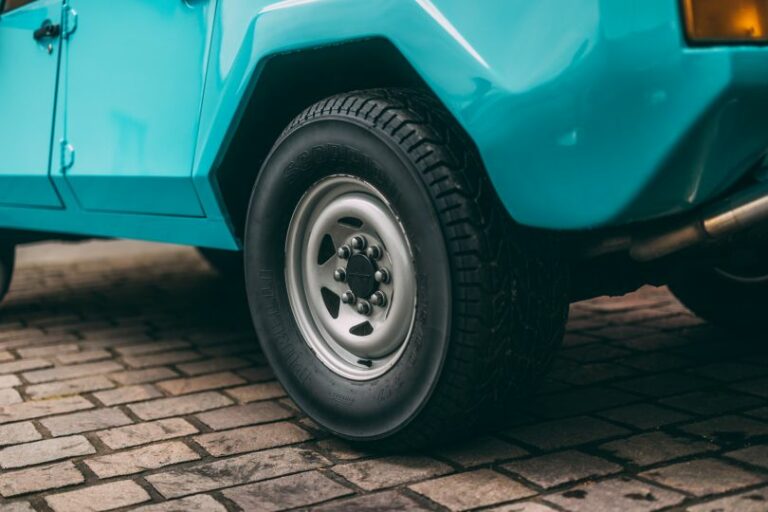 Torna Pirelli Scorpion BK, il pneumatico “con le orecchie”