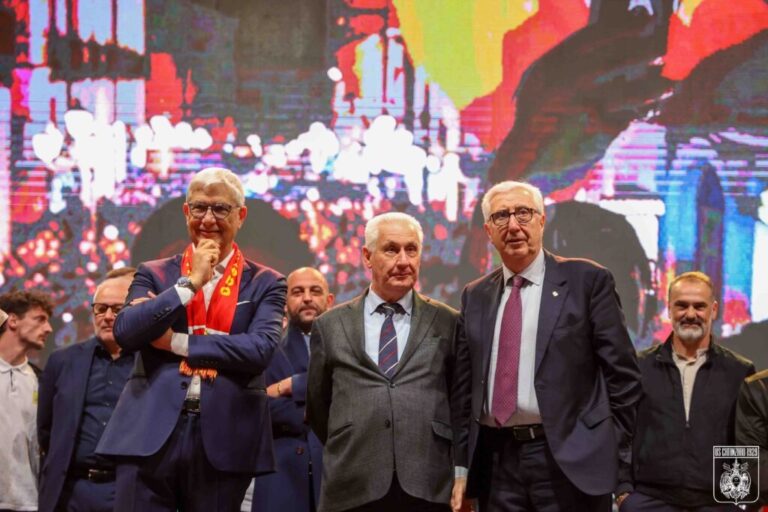Cavalcata da record per la B, Catanzaro riparte con linea verde