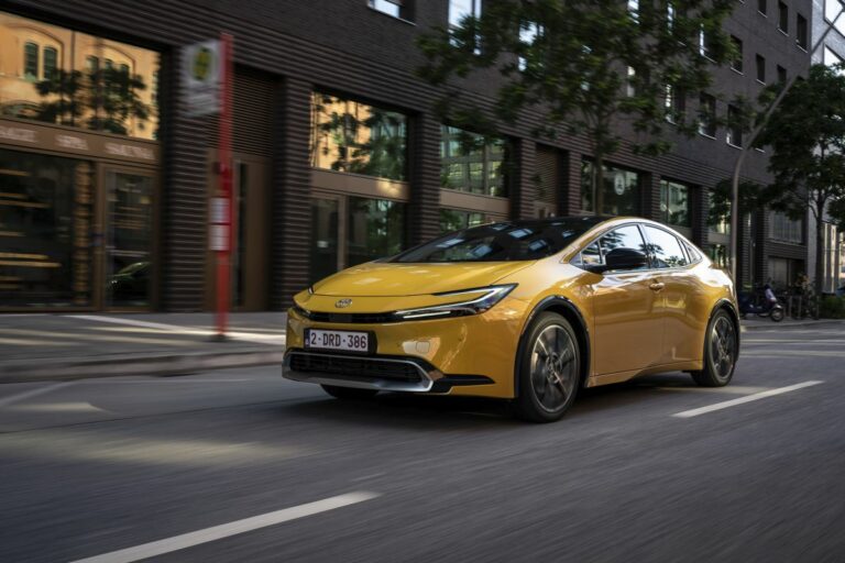 Nuova Toyota Prius Plug-in Hybrid
