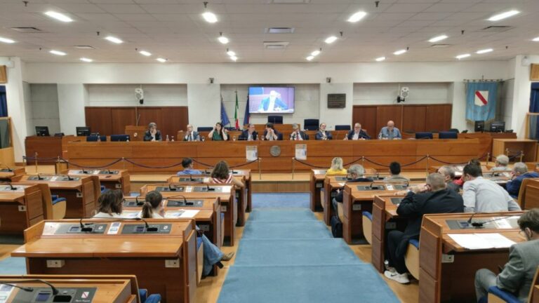 Patto Regione Campania-Sindacati contro infortuni e morti bianche