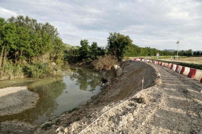 Alluvione, da Simest contributi a fondo perduto alle imprese esportatrici