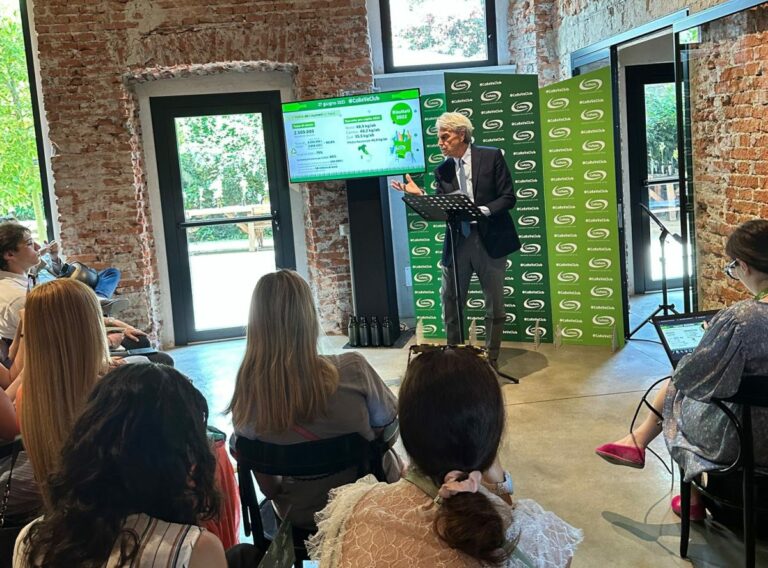 Tasso di riciclo del vetro oltre l’80%, +4,2% in un anno