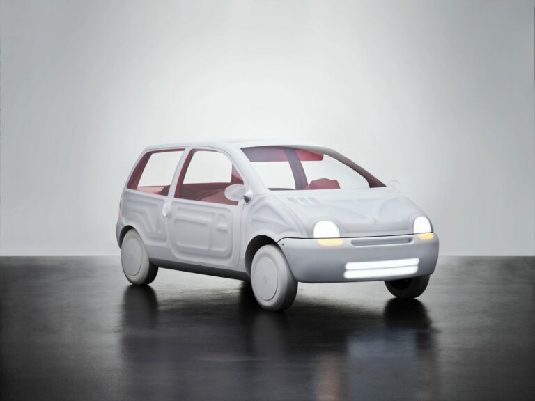Renault, la designer Sabine Marcelis reinventa Twingo
