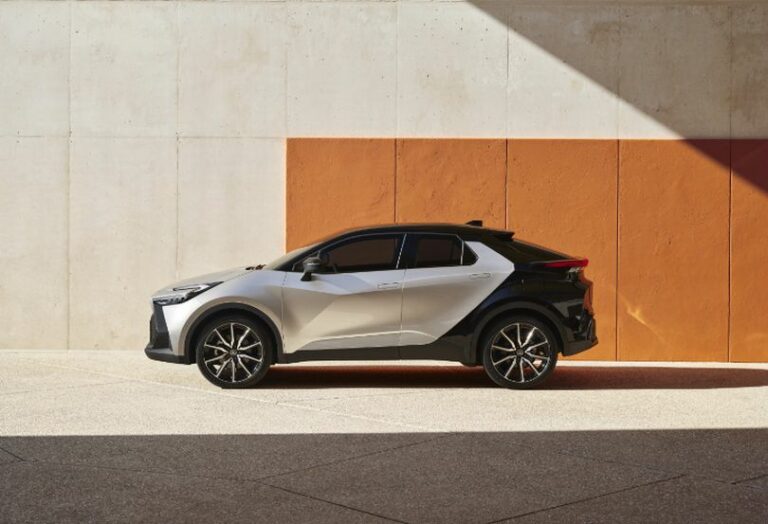 Nuovo Toyota C-HR, il “super-coupè” ancora più performante