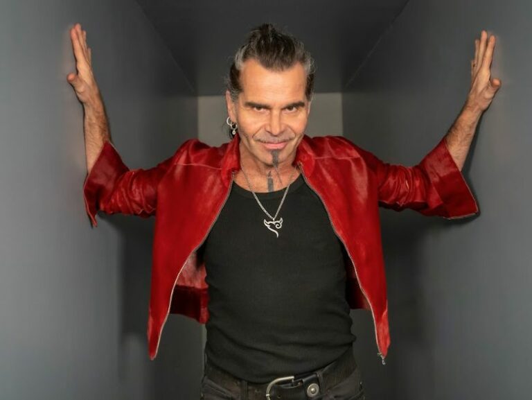 Pelù “Ho subito un forte shock acustico, tour rinviato al 2024”