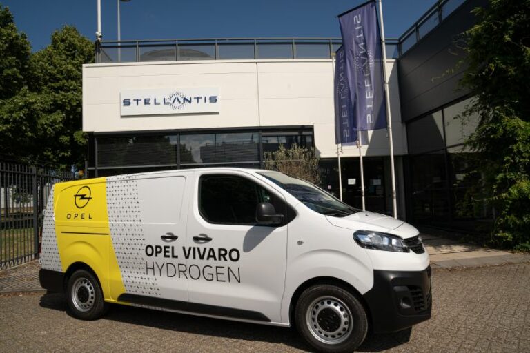 Opel, fornitura per 16 Vivaro-e Hydrogen nei Paesi Bassi