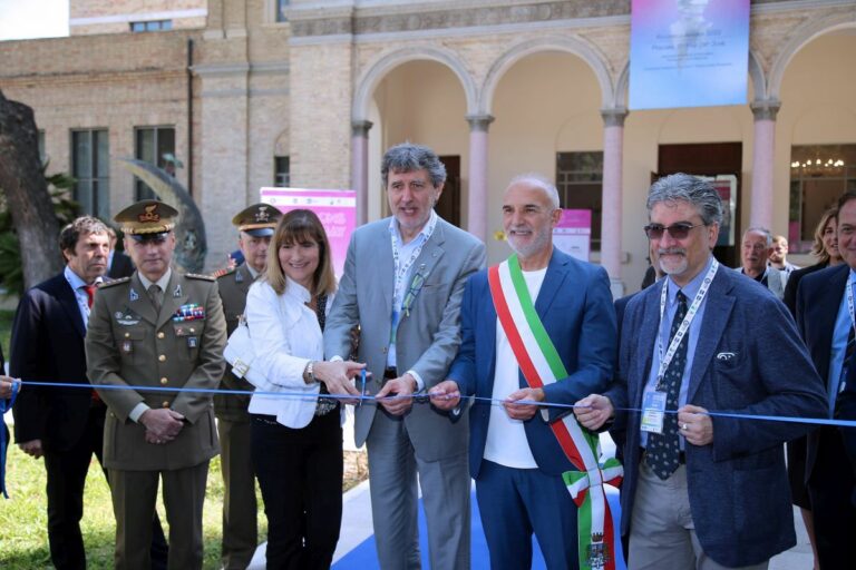 Cartoons on the bay, Marsilio “Occasione promozione unica per Abruzzo”