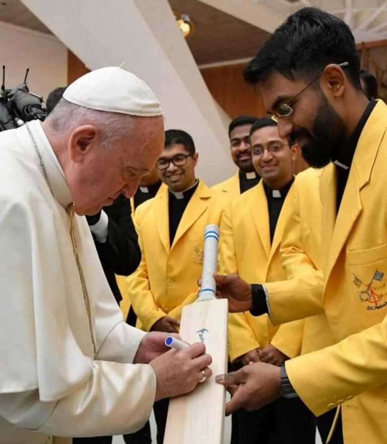 Squadra cricket di Athletica Vaticana in Spagna