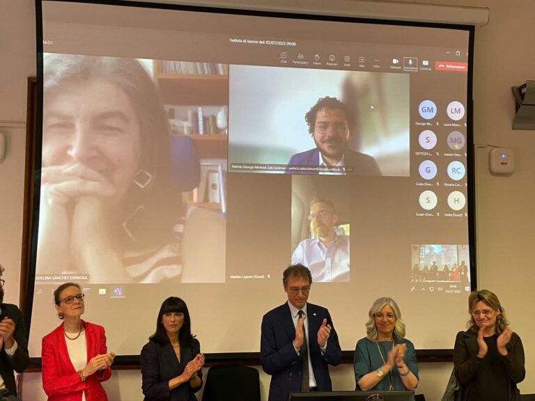 Patrick Zaki si è laureato all’Università di Bologna