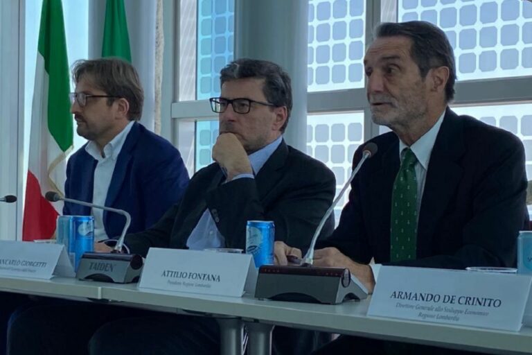 Ministro Giorgetti incontra in Regione il sistema produttivo lombardo