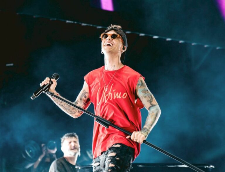 Ultimo, 4 nuove date negli stadi