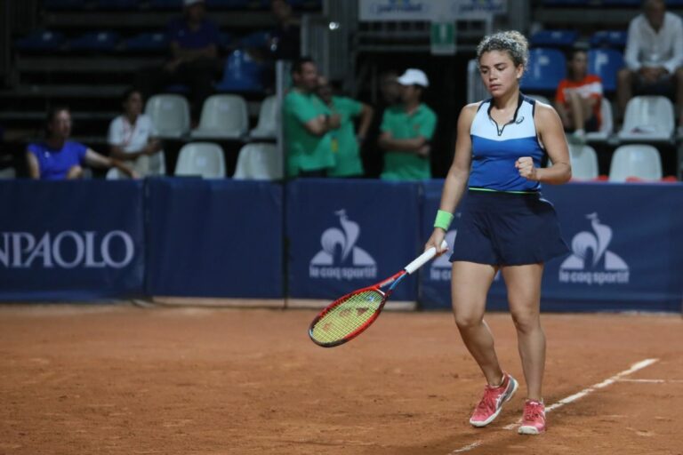 Paolini avanti ai “Palermo Ladies Open”, fuori Bronzetti