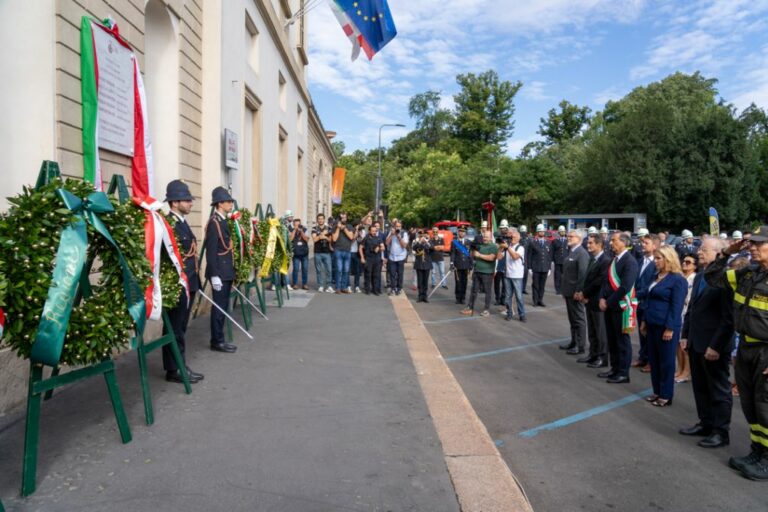 Anniversario strage via Palestro, Fontana “Mai abbassare la guardia”