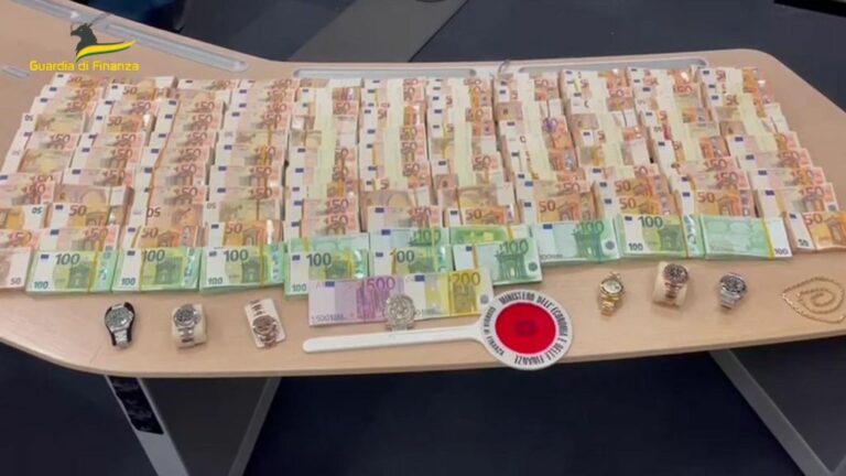 Milano, curatrice deruba persona inabile. Sequestri per oltre 2 mln