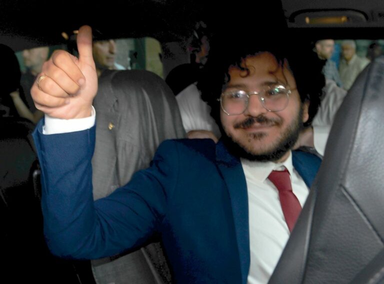 Zaki è tornato in Italia “Voglio continuare a lottare per i diritti umani”