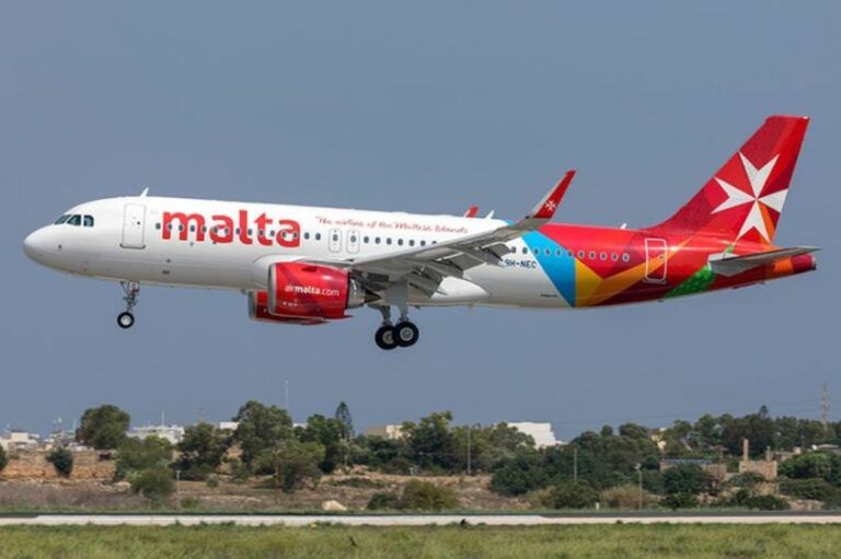 Three passengers fainted onboard Air Malta flight to Rome