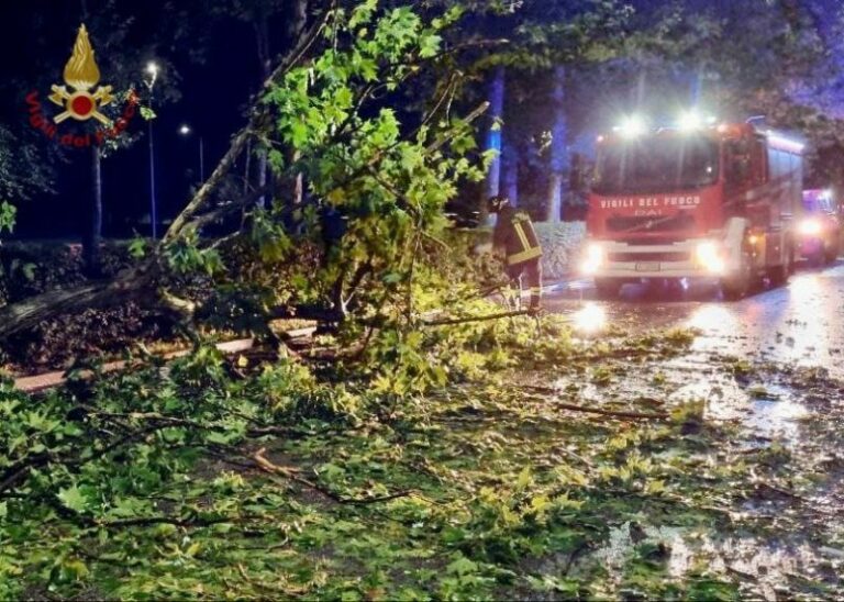 Maltempo, Zaia firma dichiarazione di stato d’emergenza regionale