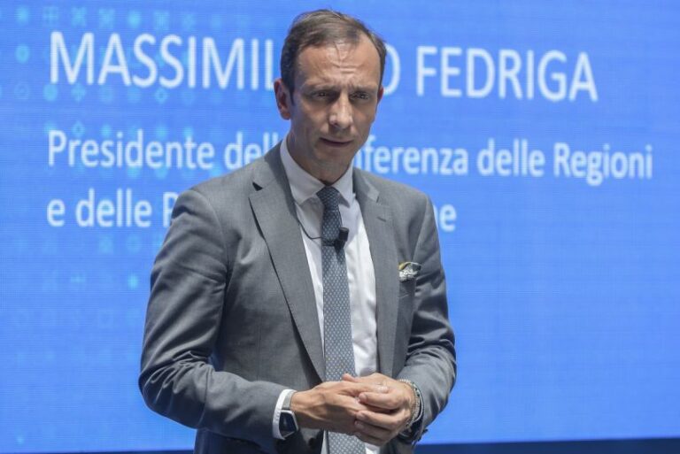 Fedriga “Le Regioni chiedono una cabina di regia per il Pnrr”
