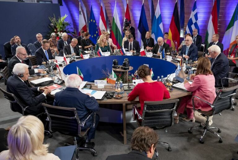 Mattarella and five presidents of Mediterranean countries appeal for climate emergency