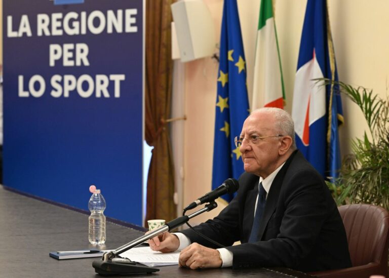 Lo stadio Collana di Napoli torna definitivamente alla Regione Campania