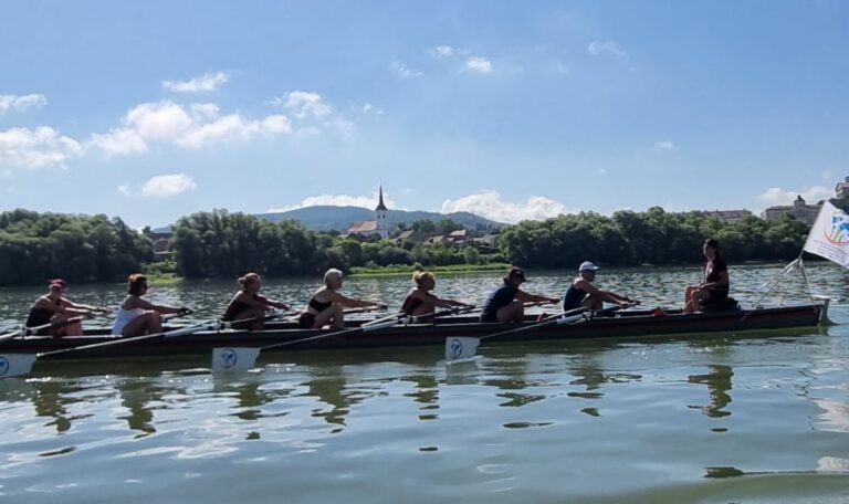 Terminata con successo la “Discesa a remi del Danubio”