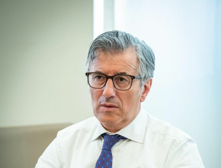 Per il Credit Agricole utile netto di 739 milioni nel primo semestre
