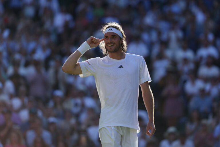 Finale Tsitsipas-De Minaur al torneo di Los Cabos