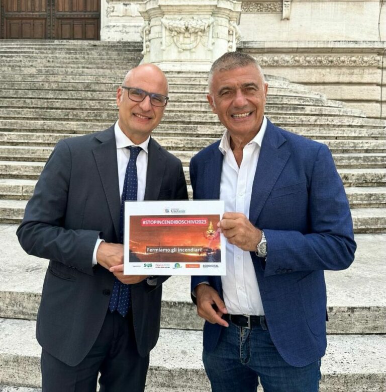 Pecoraro Scanio “Bene le norme severe per gli incendi ma vanno applicate”