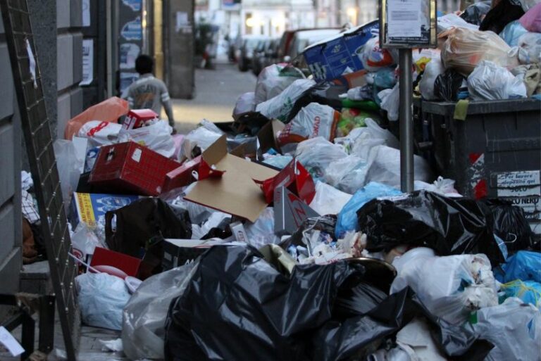 Rifiuti, l’Arera vara quattro pilastri per la riforma del settore