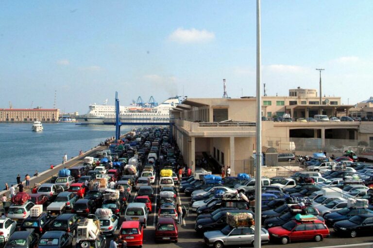 Boom di visitatori a Genova, la città balza al sesto posto in Italia