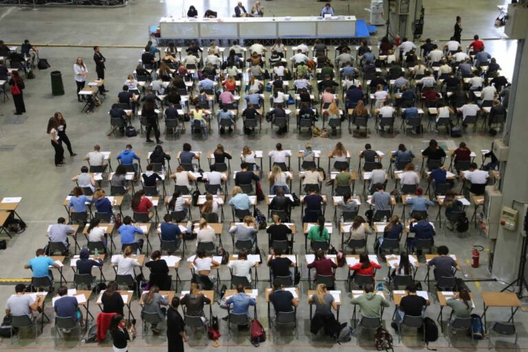 Salvini “L’obiettivo del governo è abolire il numero chiuso a Medicina”