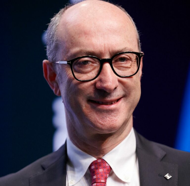 Intesa Sanpaolo, export dei distretti industriali del Mezzogiorno +11%