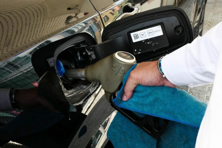 Carburanti, Cna “Tagliare le accise usando l’extragettito”