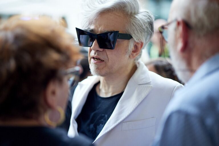 Morgan insulta il pubblico a Selinunte, poi le scuse social