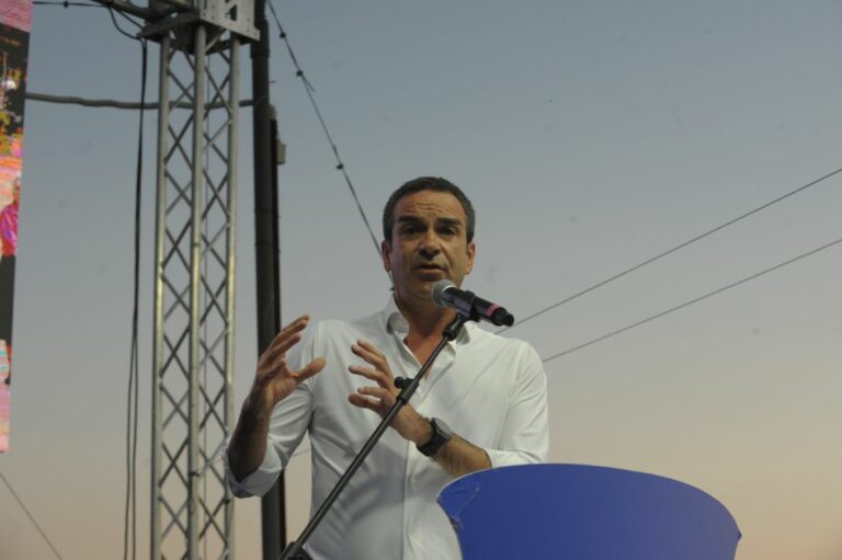 Immigrazione, Occhiuto “Contributi alle famiglie per assistere i minori”