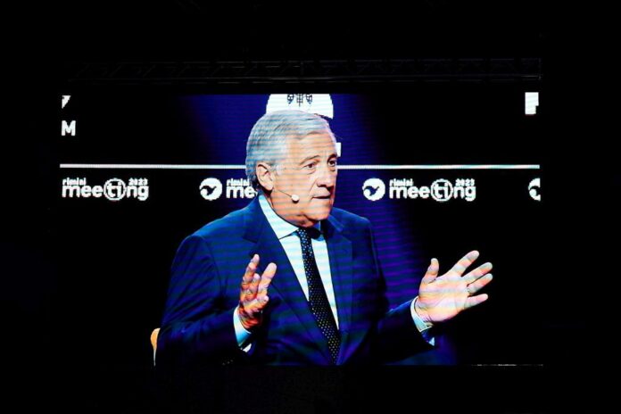Rimini - antonio tajani ministro degli affari esteri alla 44esima Edizione del Meeting di Rimini di Comunione e Liberazione