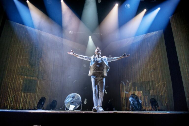 Da marzo 2024 torna Arturo Brachetti con lo spettacolo “Solo”