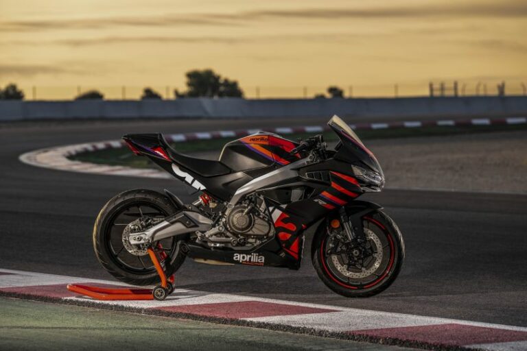 Aprilia, con la RS 457 completa la famiglia più sportiva
