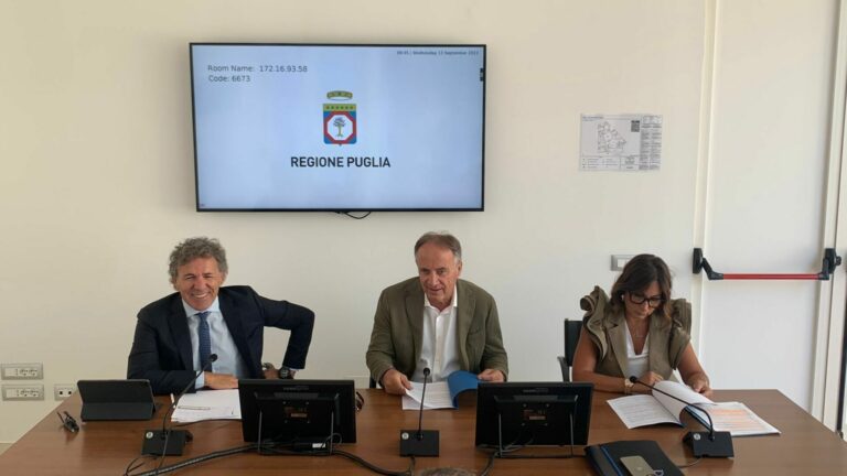 Siglato protocollo tra Regione Puglia, Ance e Sindacati