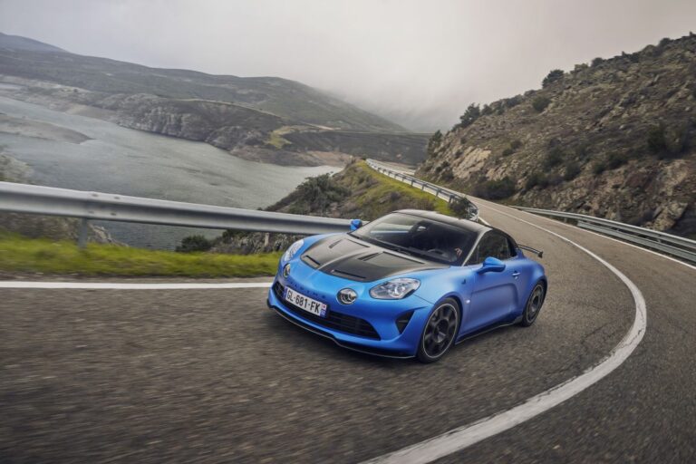 Nuova Alpine A110 R, espressione di performance e sportività