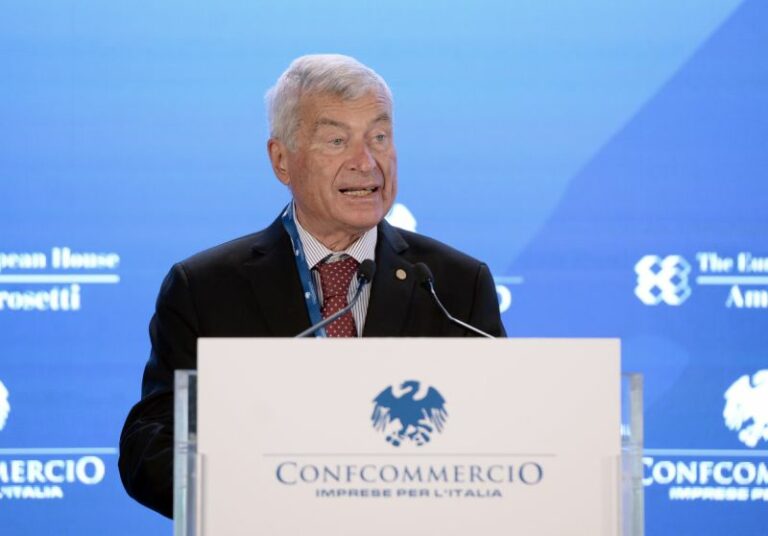 Confcommercio taglia le stime sul Pil, prosegue rientro inflazione